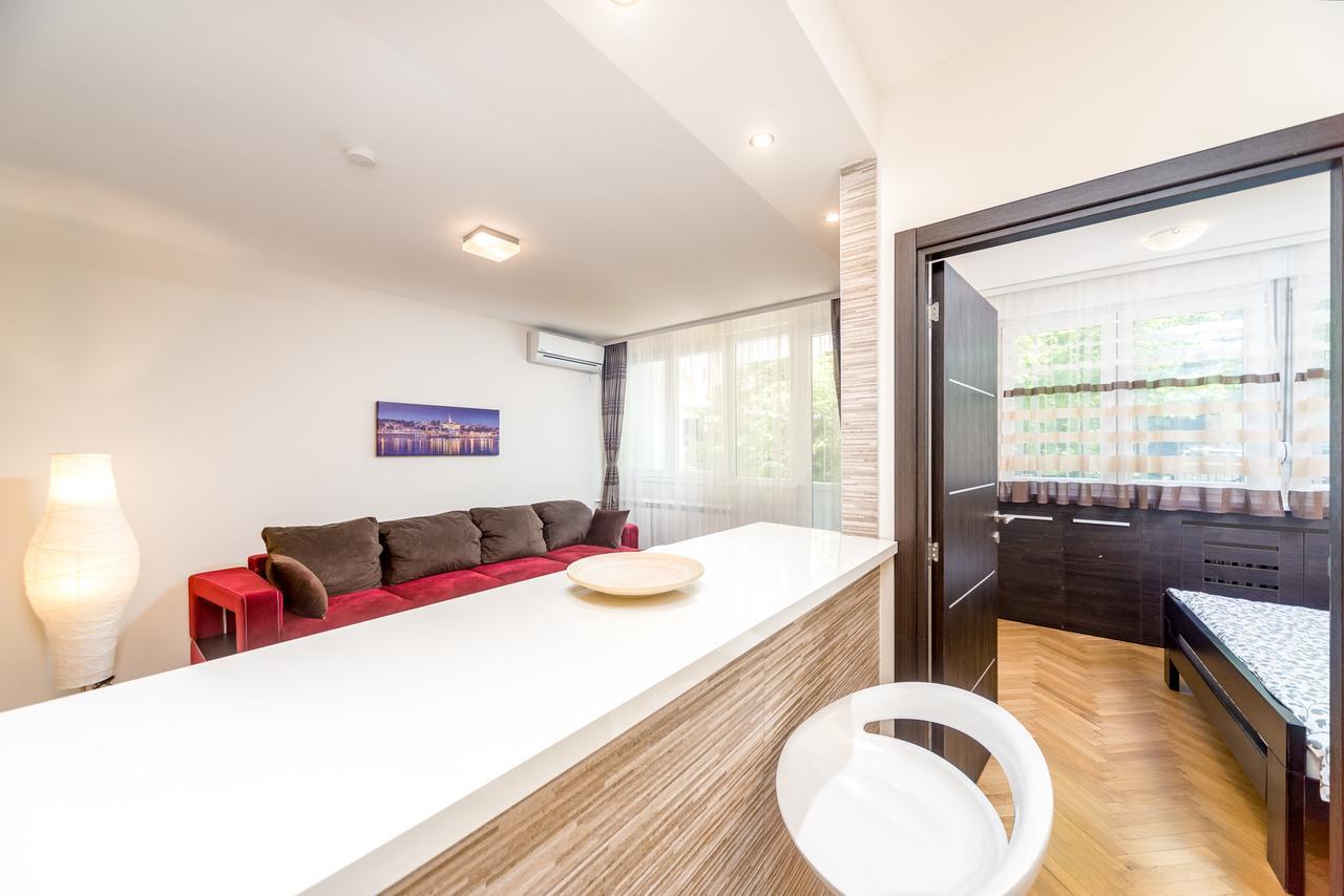 Apartments King Milan, City Center 贝尔格莱德 外观 照片